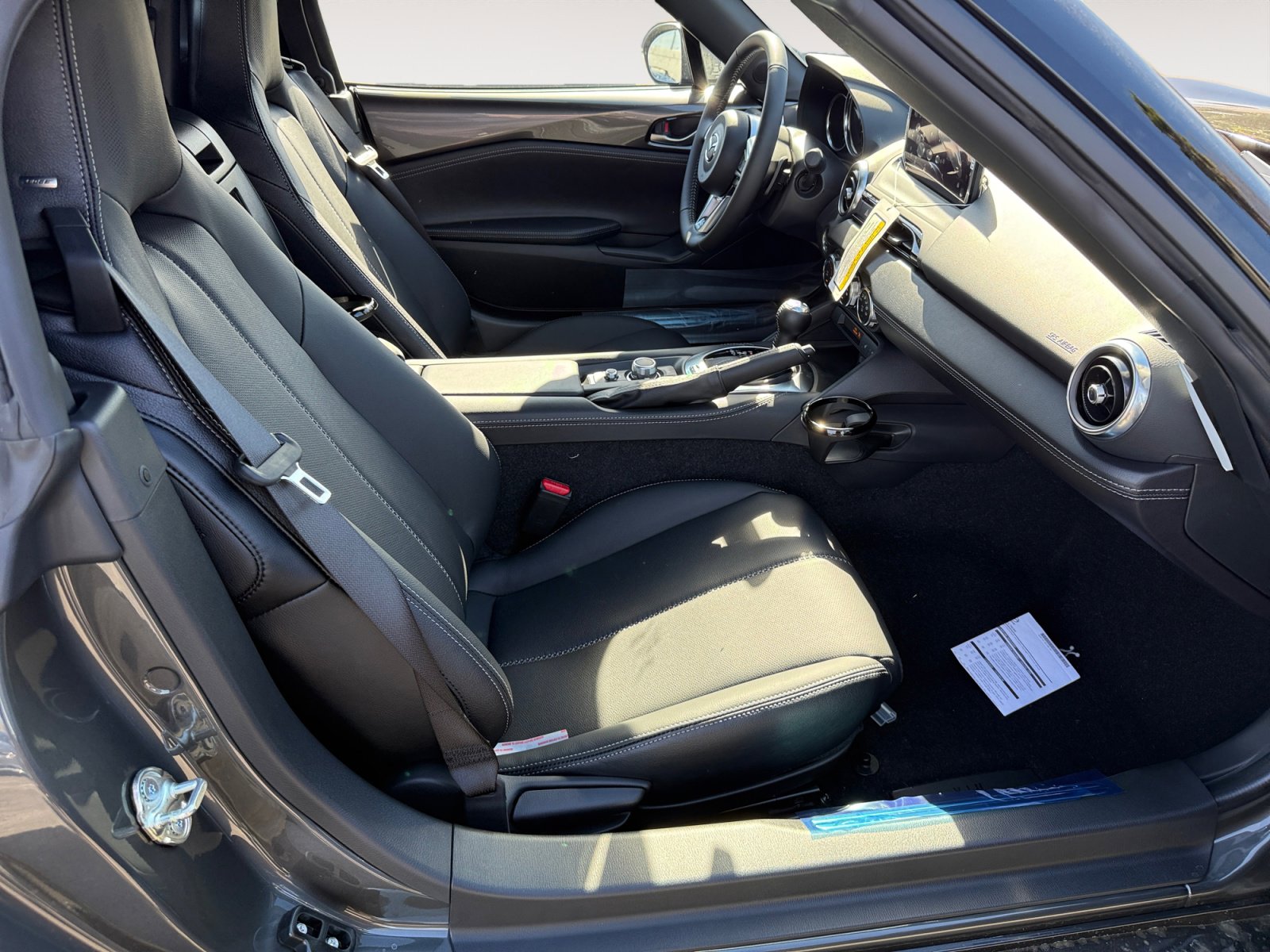 New 2026 MAZDA MX-5 Miata Grand Touring w/ Weather Package RWD image 19