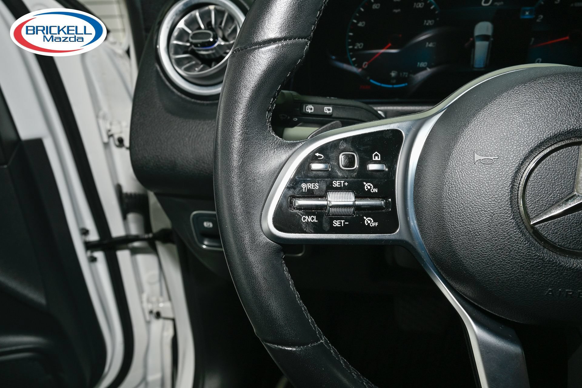 Used 2022 Mercedes-Benz GLB 250 image 31