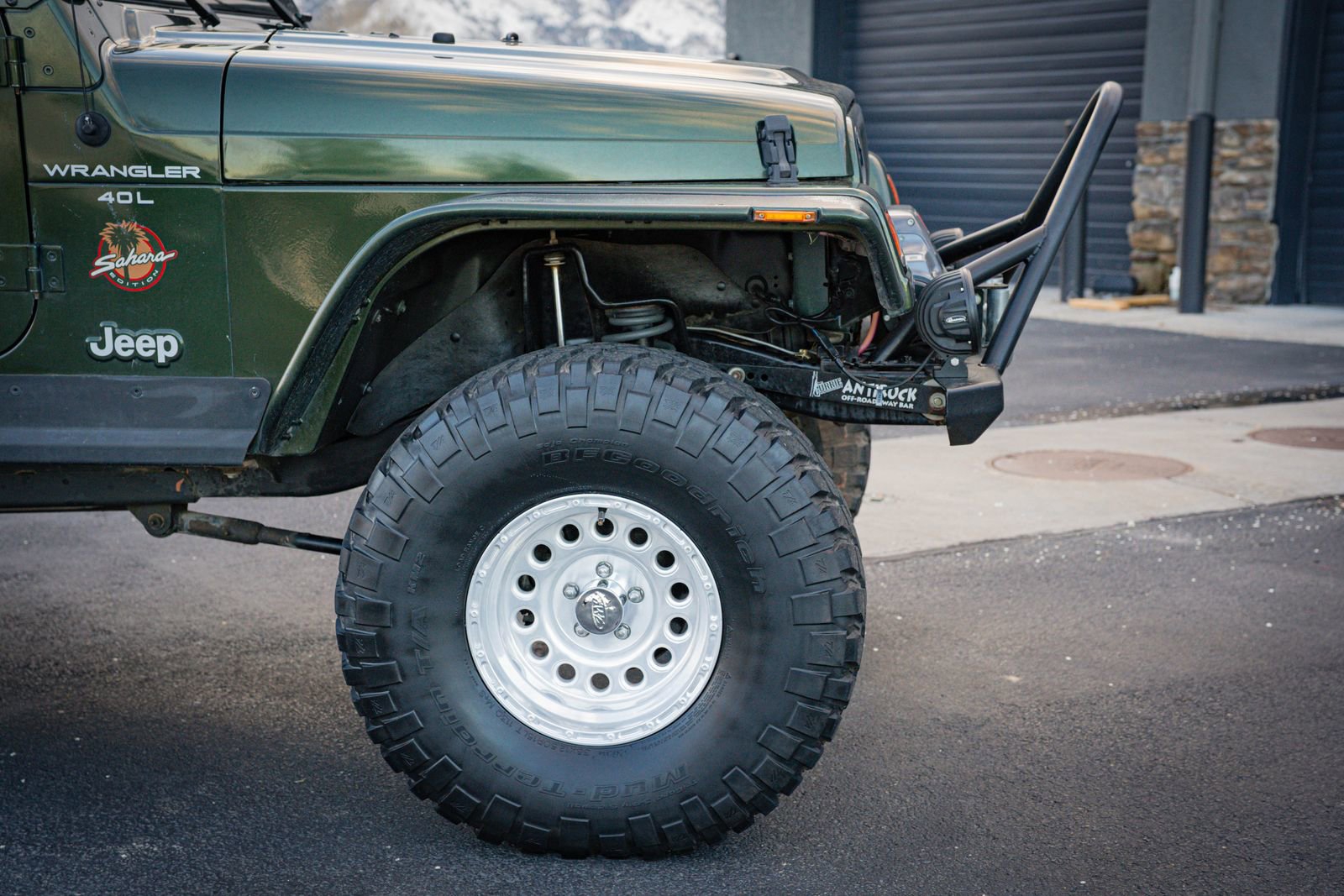 Used 1998 Jeep Wrangler Sahara image 5