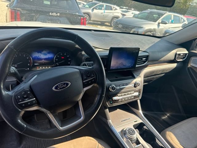 Used 2020 Ford Explorer Limited AWD/4WD image 4