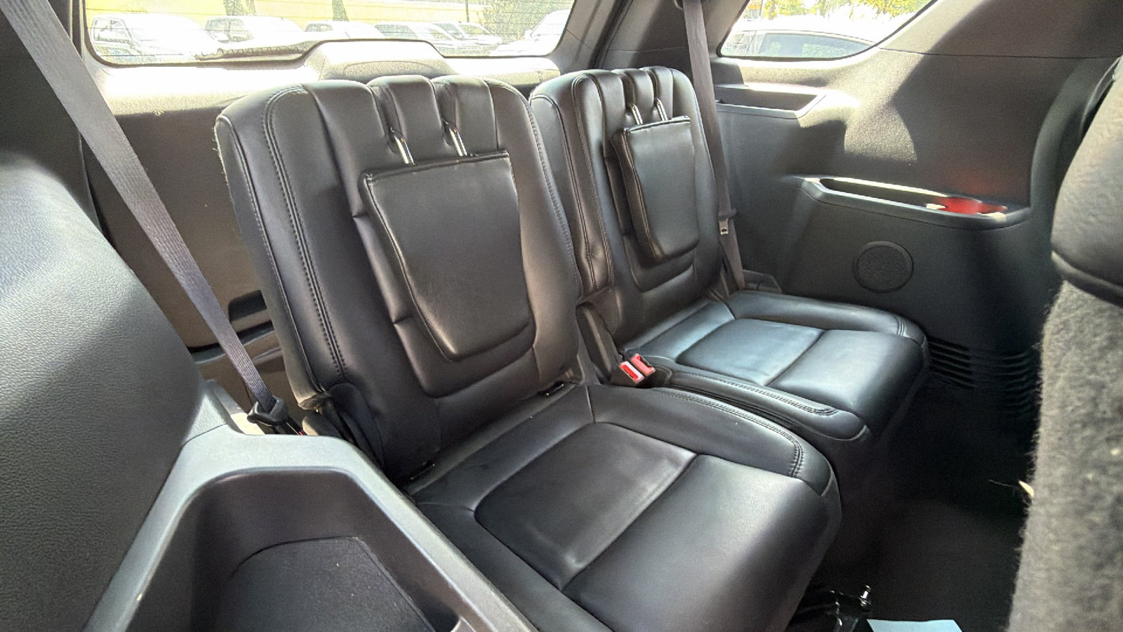 Used 2013 Ford Explorer XLT FWD image 23
