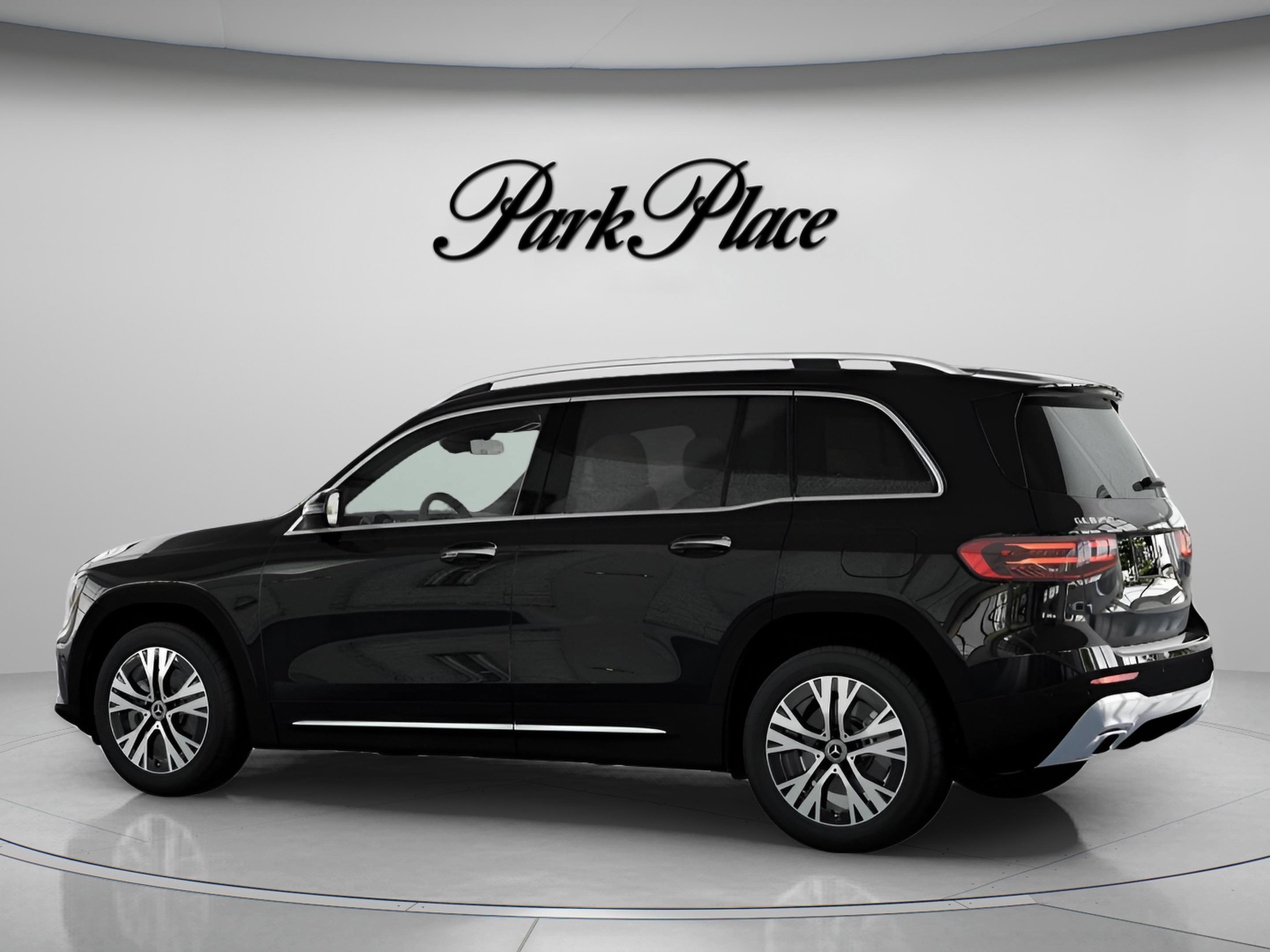 Used 2026 Mercedes-Benz GLB 250 image 11