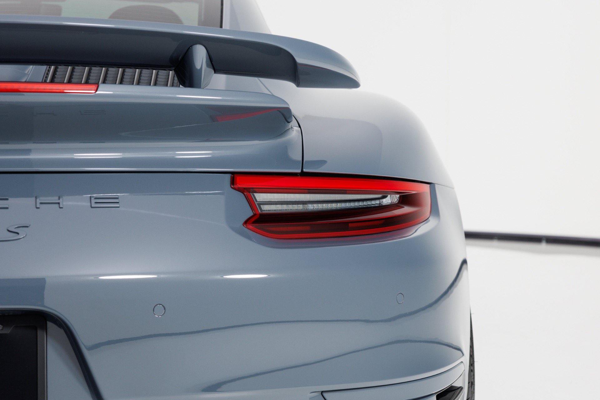Used 2017 Porsche 911 Turbo S AWD/4WD image 81