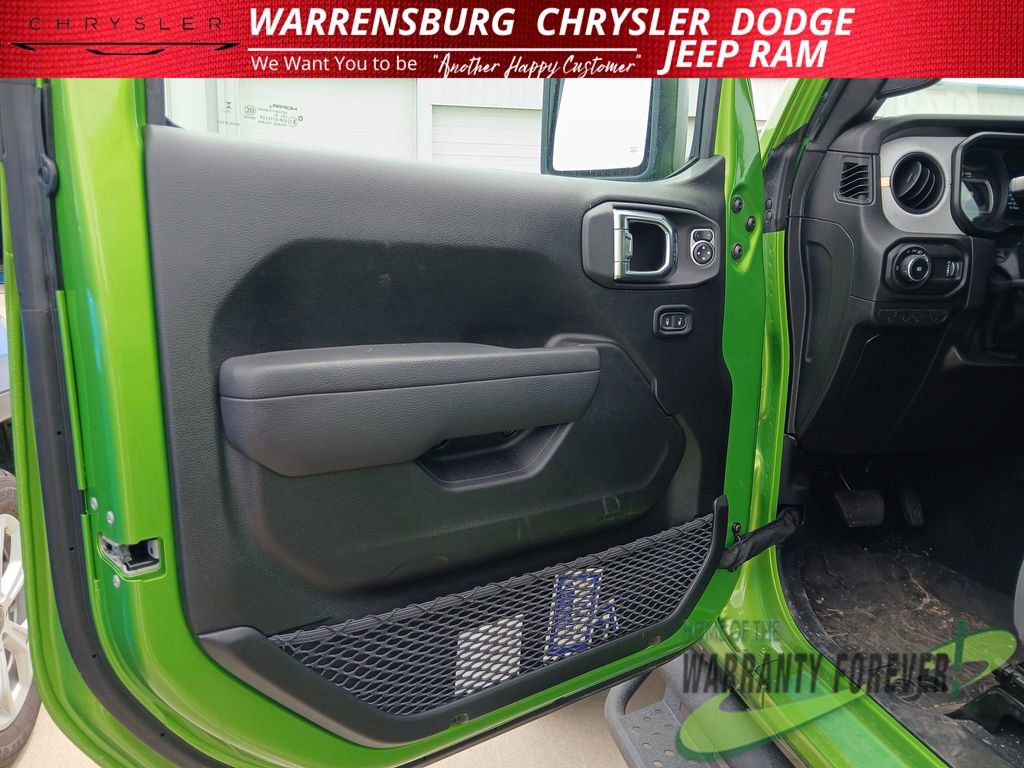Used 2026 Jeep Wrangler Unlimited Sport AWD/4WD image 8