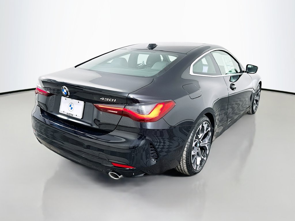 Used 2026 BMW 430i Coupe w/ Premium Package RWD image 5
