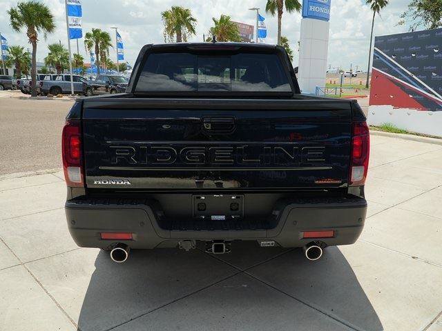 Used 2025 Honda Ridgeline TrailSport+ image 6
