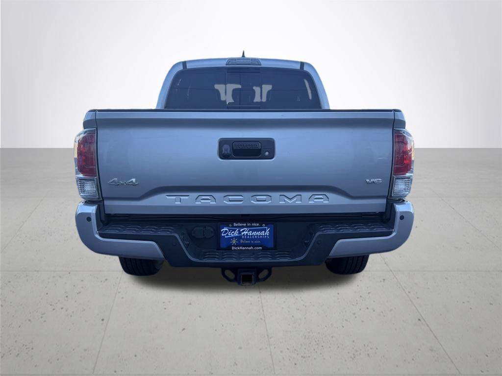 Used 2018 Toyota Tacoma Limited AWD/4WD image 8