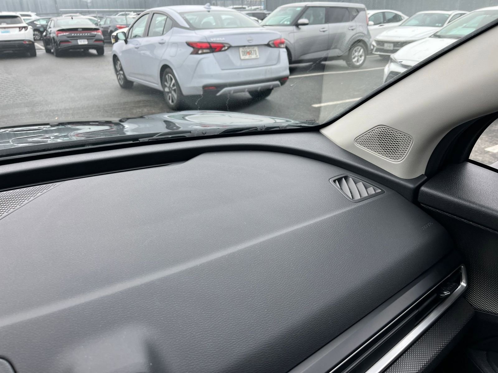 Used 2025 Kia Sportage LX image 34