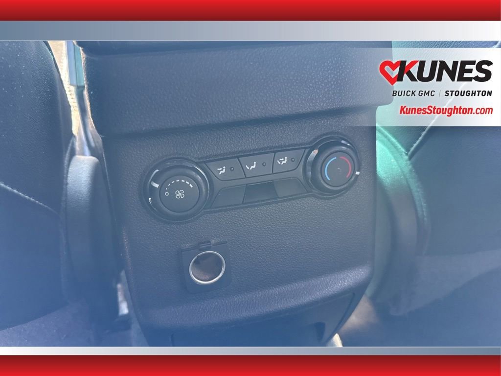 Used 2013 Ford Explorer XLT AWD/4WD image 33