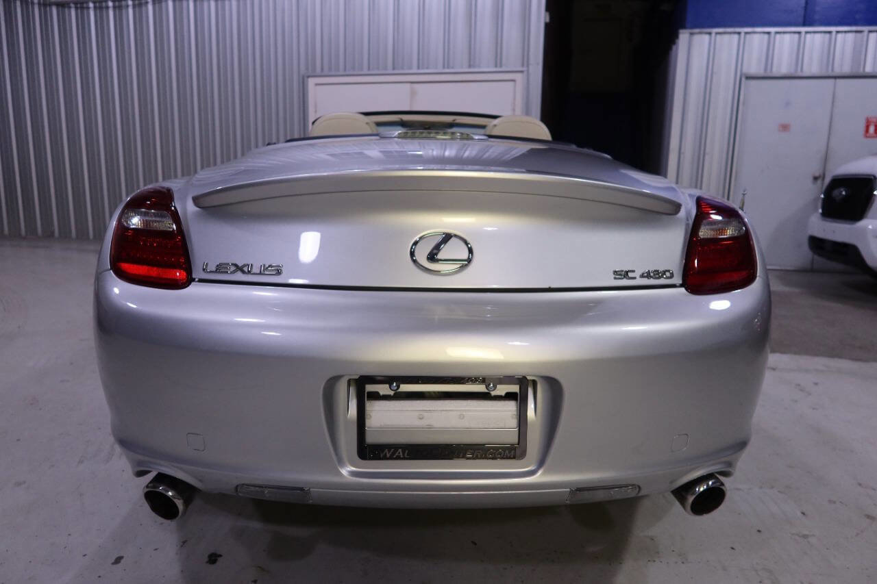 Used 2008 Lexus SC 430 Convertible image 4