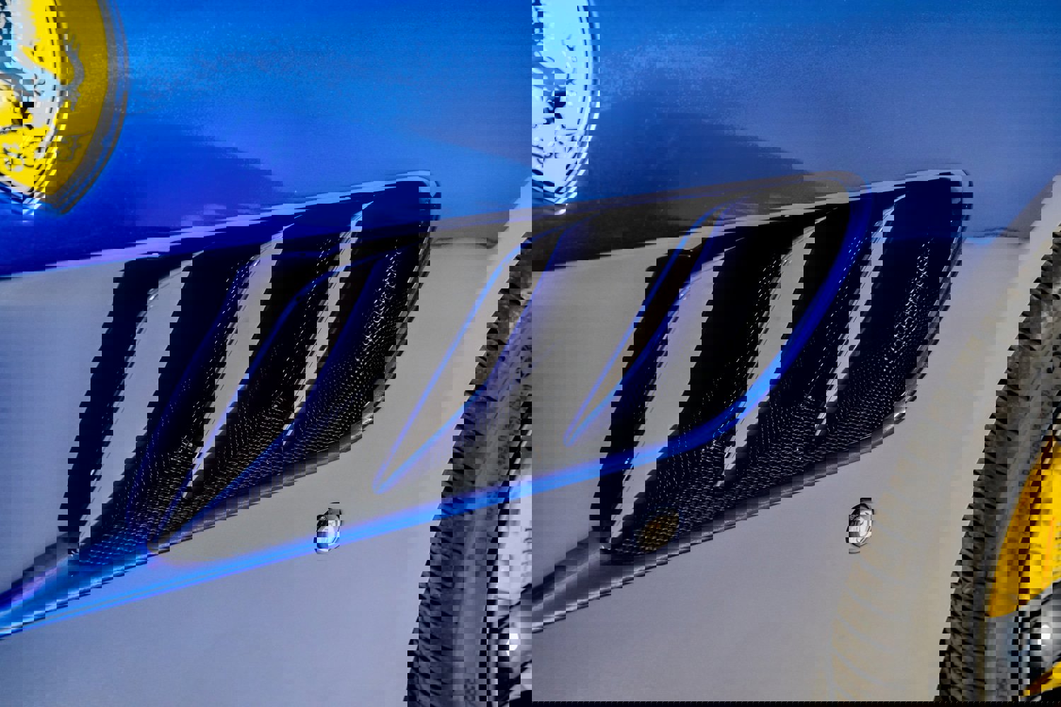 Certified 2019 Ferrari GTC4Lusso T RWD image 35