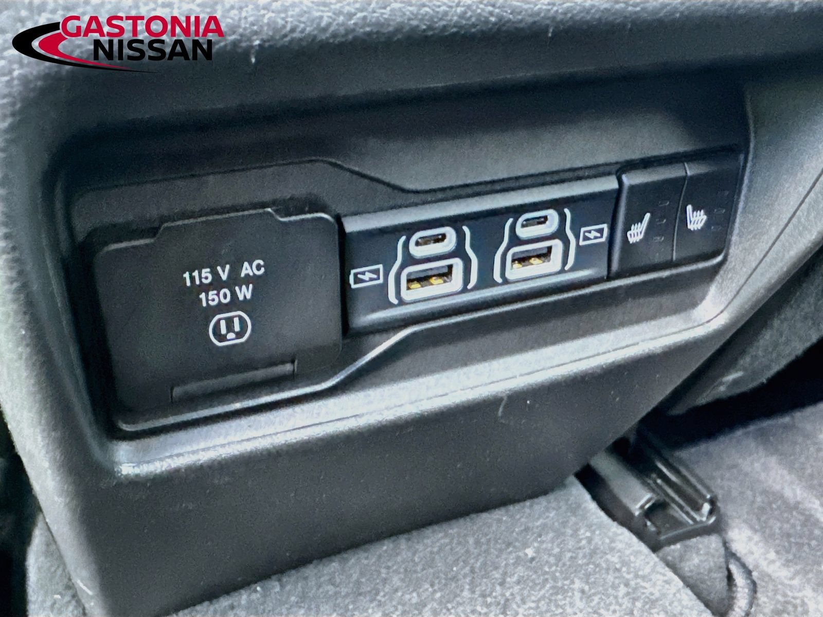 Used 2023 Jeep Grand Cherokee Limited AWD/4WD image 34