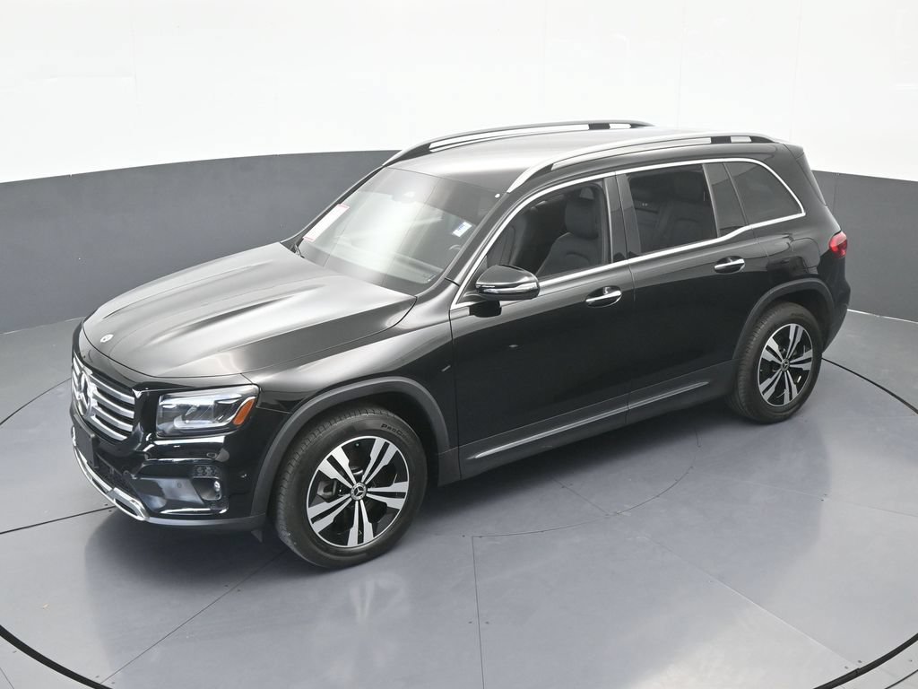 Used 2025 Mercedes-Benz GLB 250 image 46