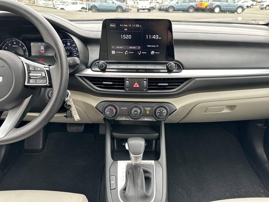 Used 2023 Kia Forte LXS image 16