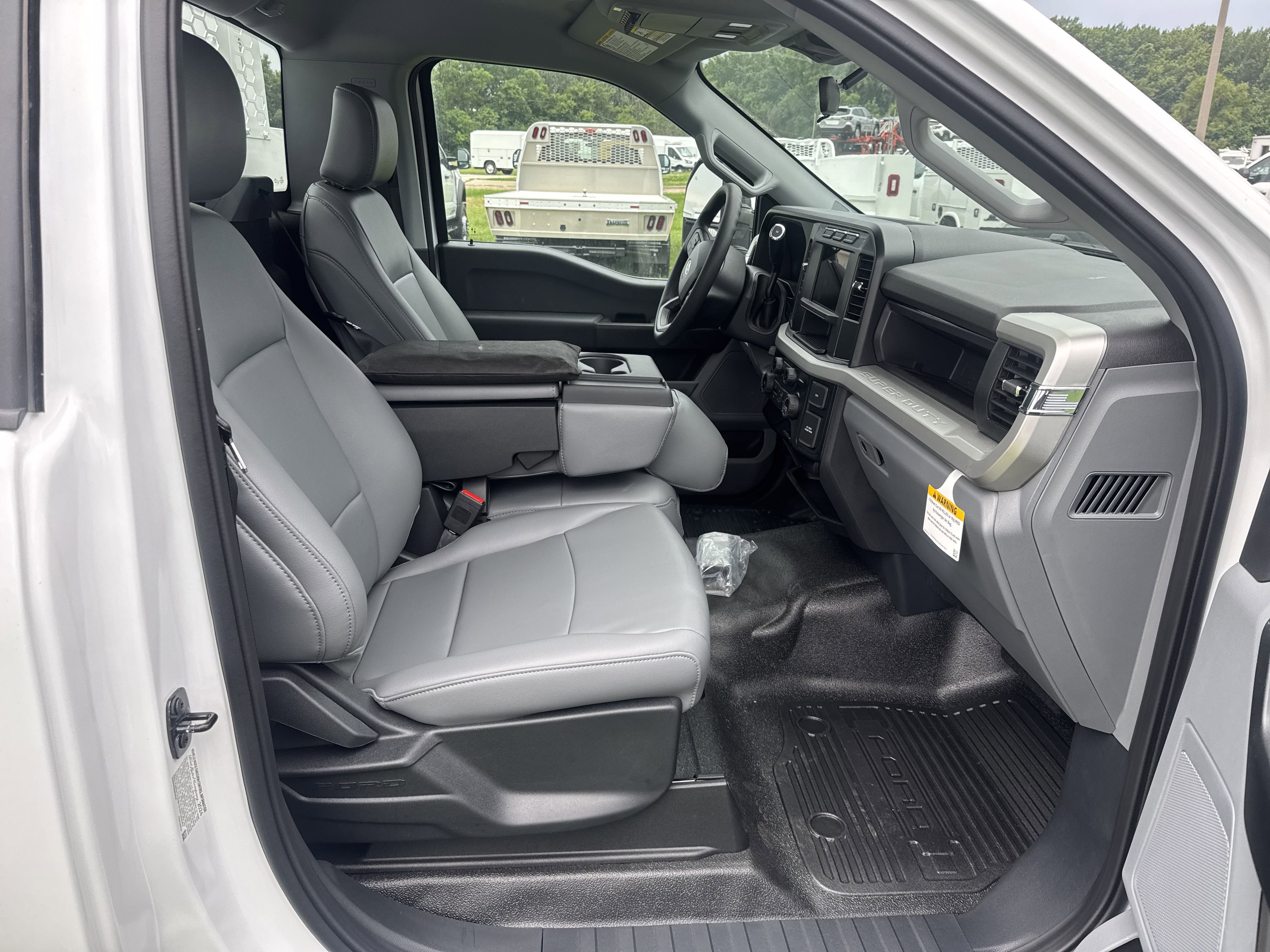 New 2024 Ford F450 XL image 11