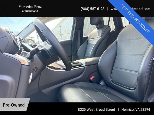 Used 2024 Mercedes-Benz GLC 300 4MATIC image 11
