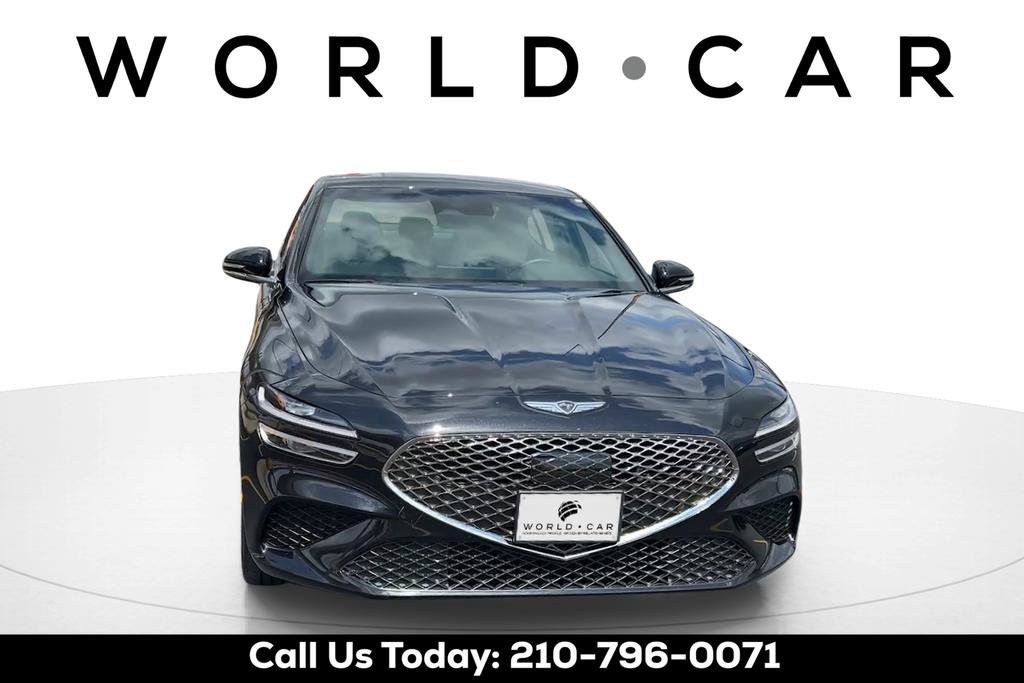 Used 2025 Genesis G70 2.5T image 2