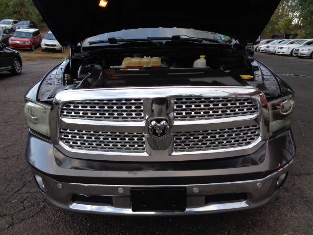 Used 2014 RAM 1500 Laramie w/ Convenience Group image 31