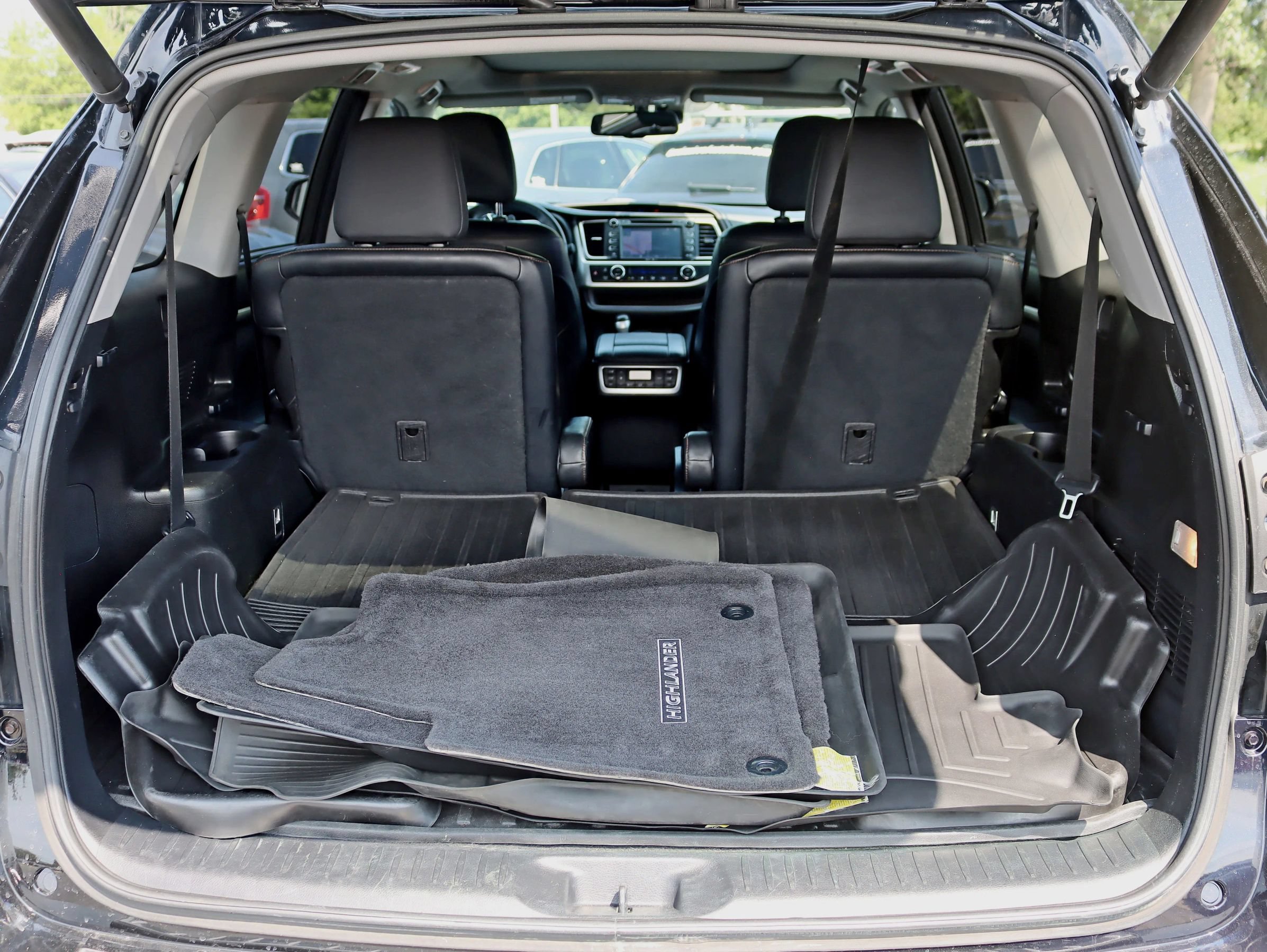 Used 2015 Toyota Highlander Limited Platinum AWD/4WD image 40