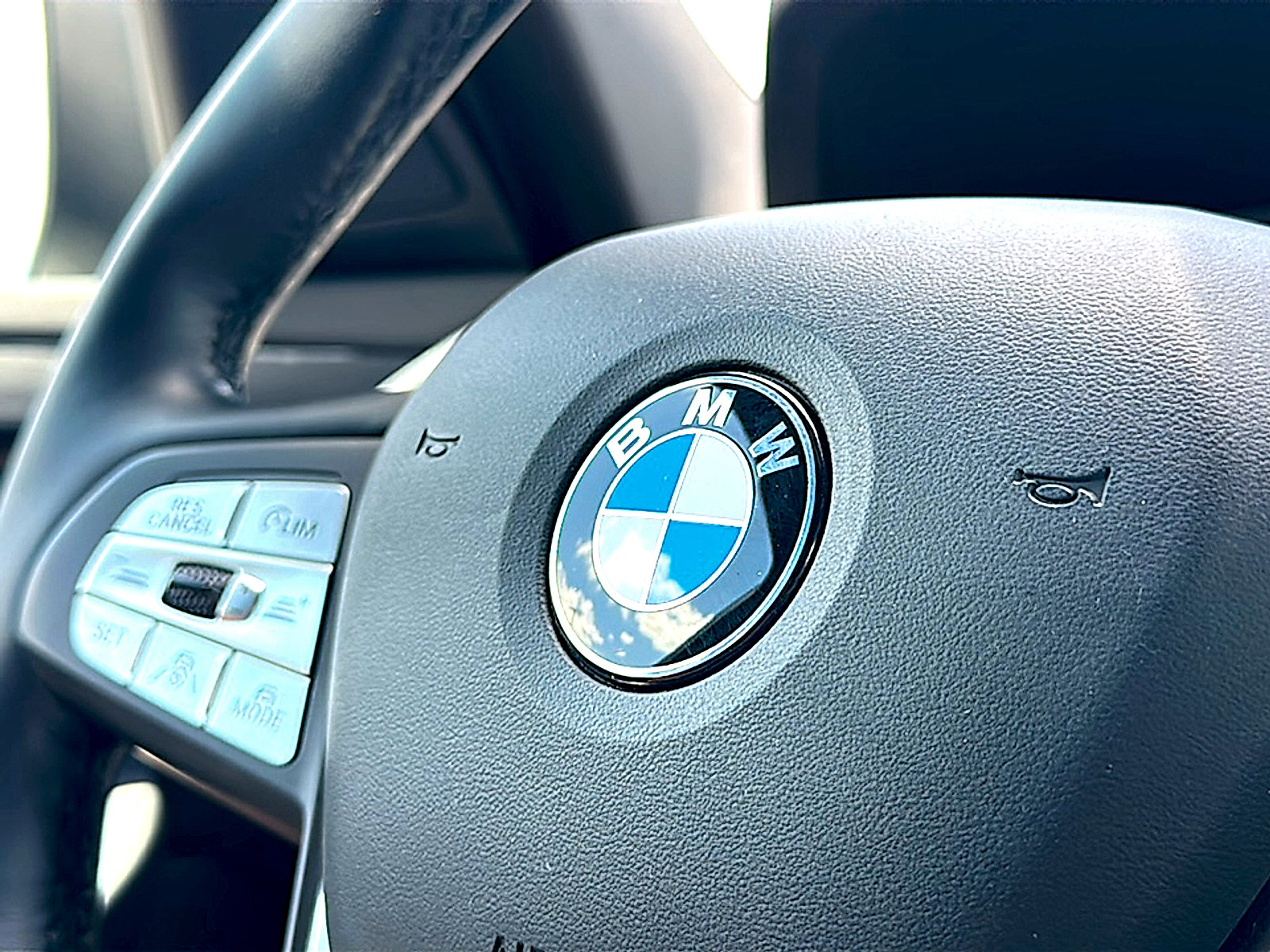 Used 2023 BMW X3 sDrive30i w/ Premium Package RWD image 31