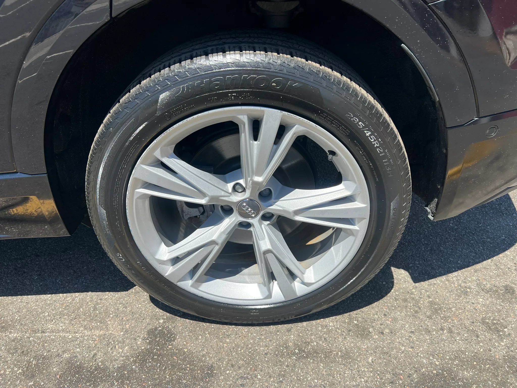Used 2019 Audi Q8 Premium Plus AWD/4WD image 11
