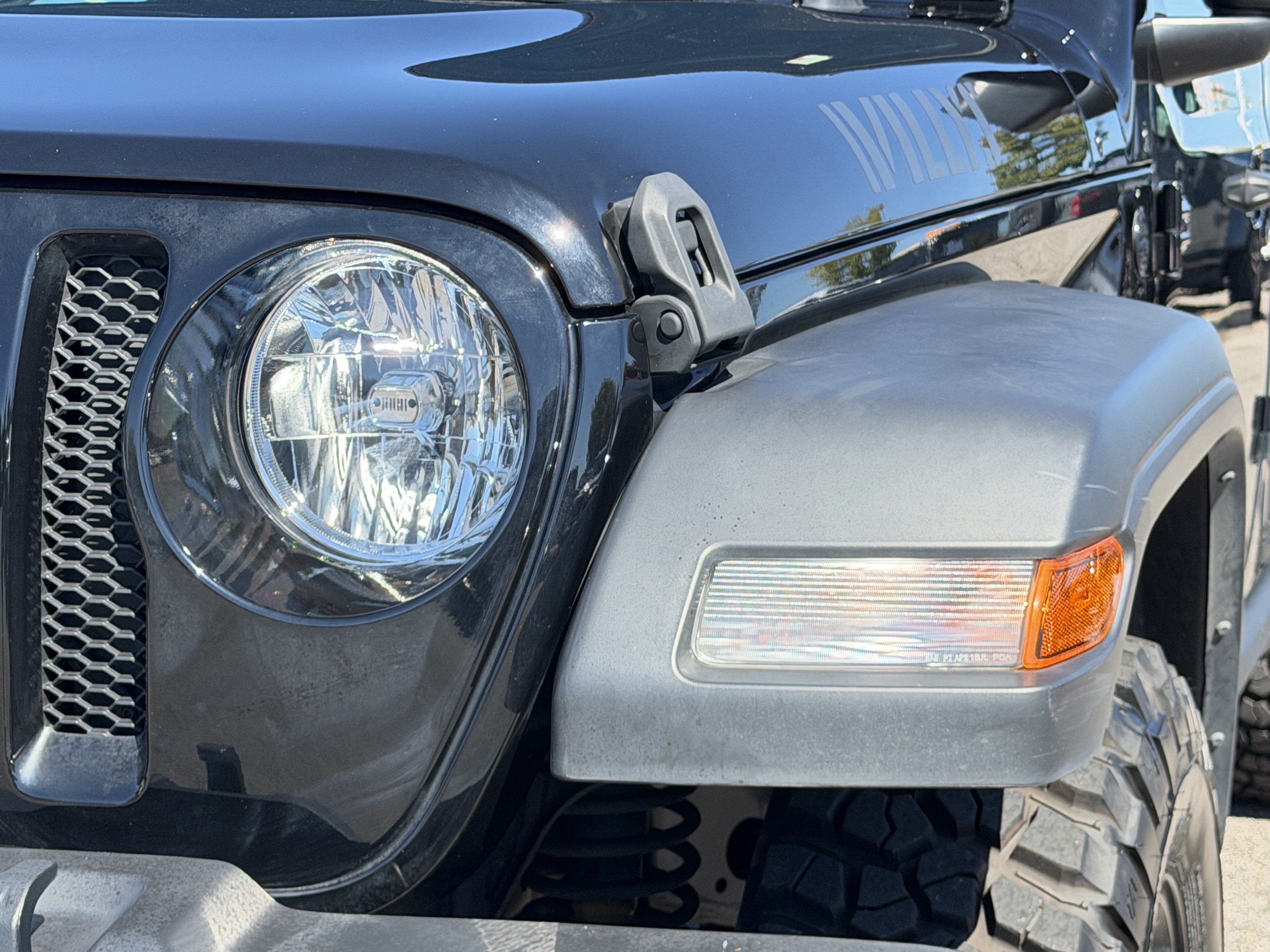 Used 2021 Jeep Wrangler Unlimited Sport AWD/4WD image 6