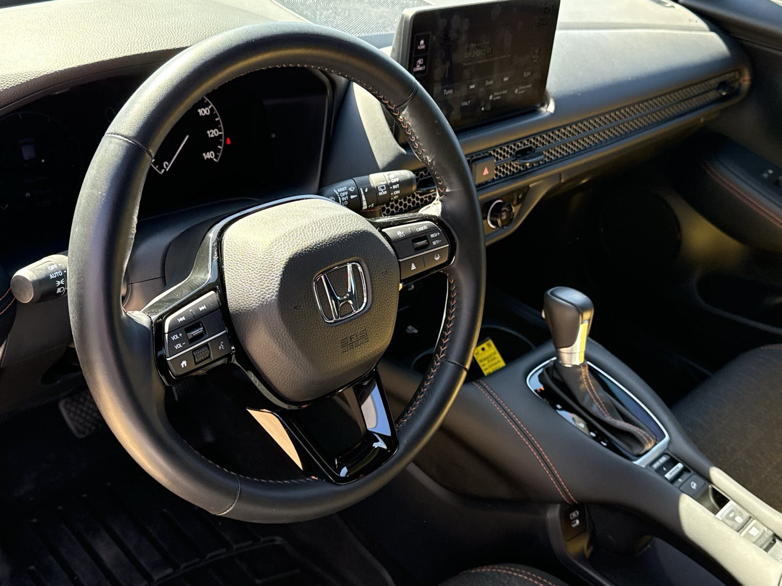 Used 2026 Honda HR-V Sport image 32