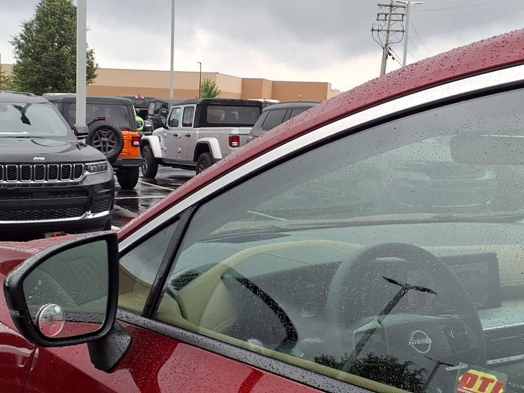 Used 2025 Nissan Murano Platinum w/ Cargo Package image 26