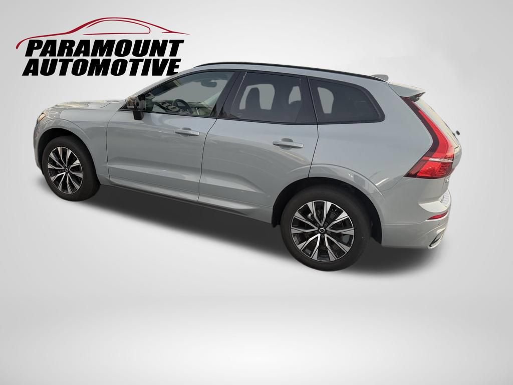 Used 2024 Volvo XC60 B5 Core w/ Protection Package Premier AWD/4WD image 11