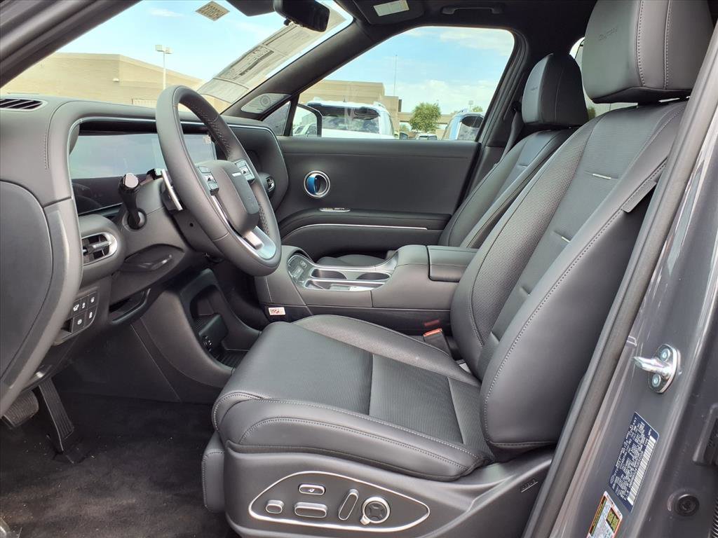 New 2026 Hyundai Palisade Calligraphy FWD image 6