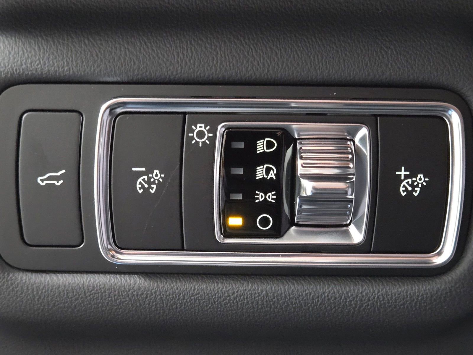 New 2026 Lincoln Nautilus Premier image 23