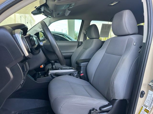 Used 2019 Toyota Tacoma SR5 RWD image 14