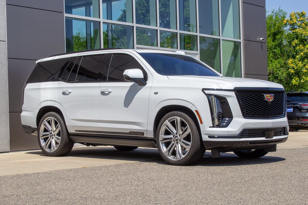 Used 2026 Cadillac Escalade Sport w/ Touring Package AWD/4WD image 3