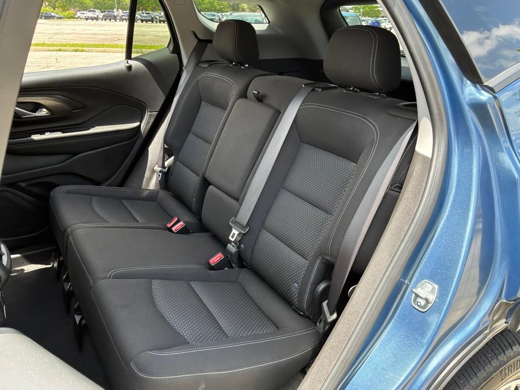 Used 2024 GMC Terrain SLE AWD/4WD image 22