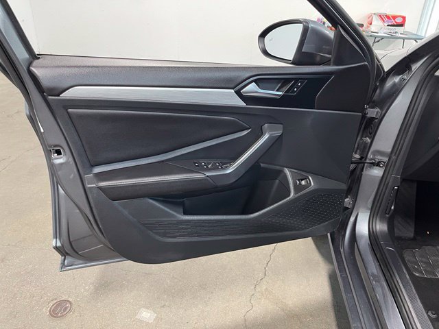 Used 2025 Volkswagen Jetta S FWD image 25