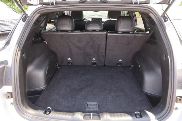 Used 2024 Jeep Compass Trailhawk AWD/4WD image 7