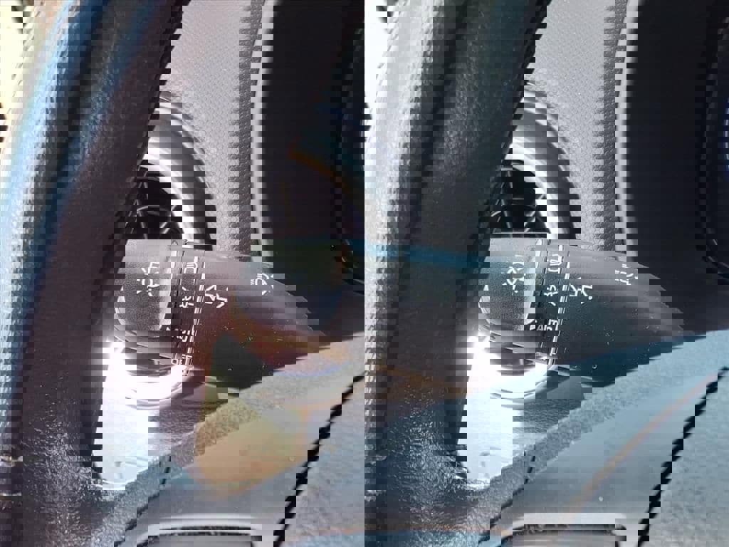 Used 2023 Hyundai Kona SEL image 18