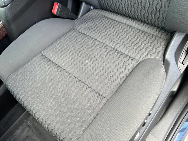 Used 2019 GMC Yukon SLE w/ SLE Value Package AWD/4WD image 12