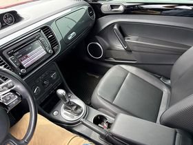Used 2015 Volkswagen Beetle R-Line FWD image 16