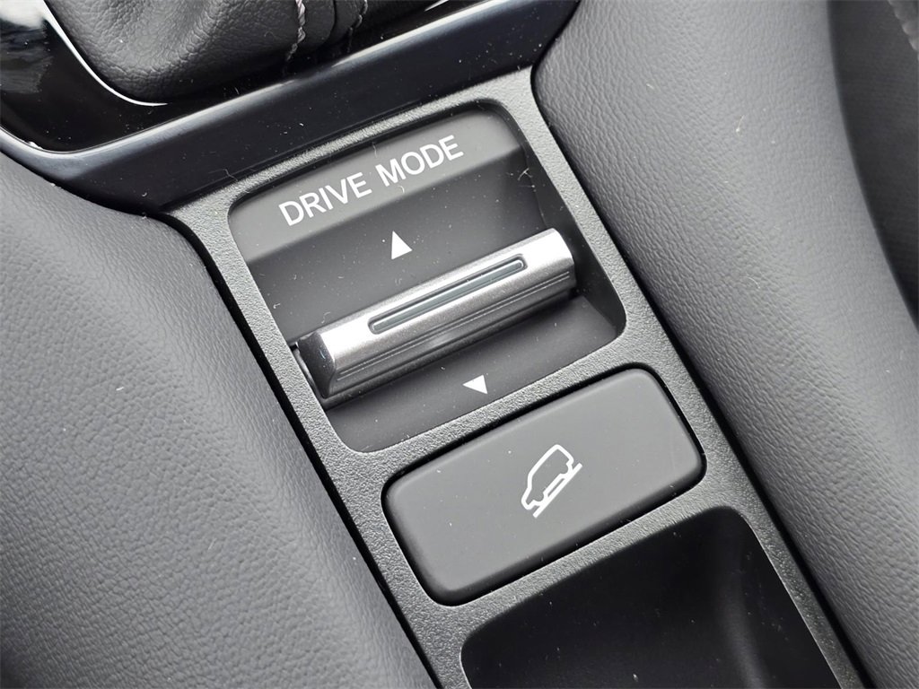 New 2026 Honda HR-V LX image 7