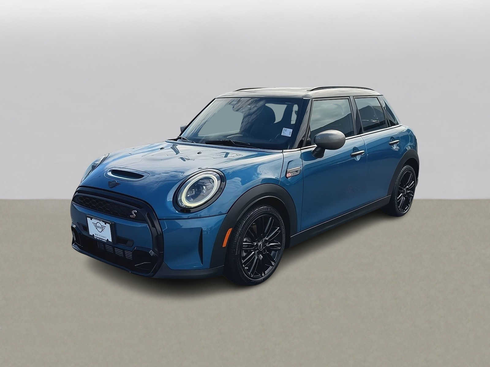 Used 2023 MINI Cooper S FWD image 4