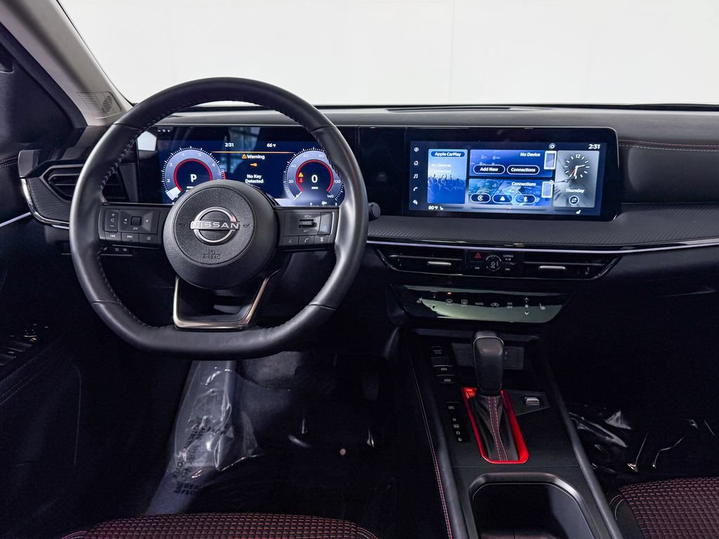 Certified 2025 Nissan Kicks SR w/ SR Premium Package AWD/4WD image 16