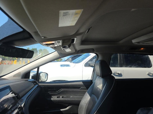 Used 2022 Honda Odyssey Elite image 6