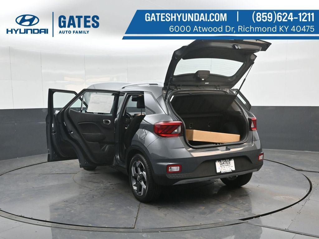 New 2026 Hyundai Venue SEL FWD image 44