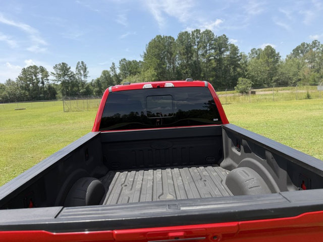 Used 2023 Ford F250 Lariat w/ Lariat Ultimate Package AWD/4WD image 7