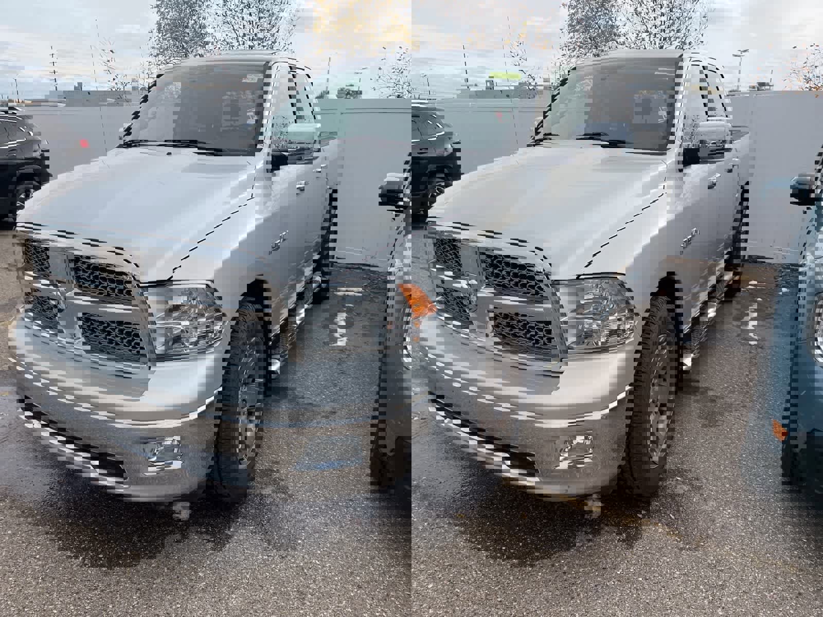 Used 2010 Dodge Ram 1500 Truck Laramie image 2