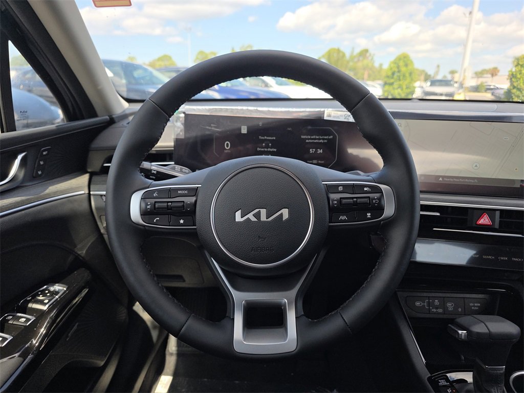 New 2026 Kia K5 EX image 15