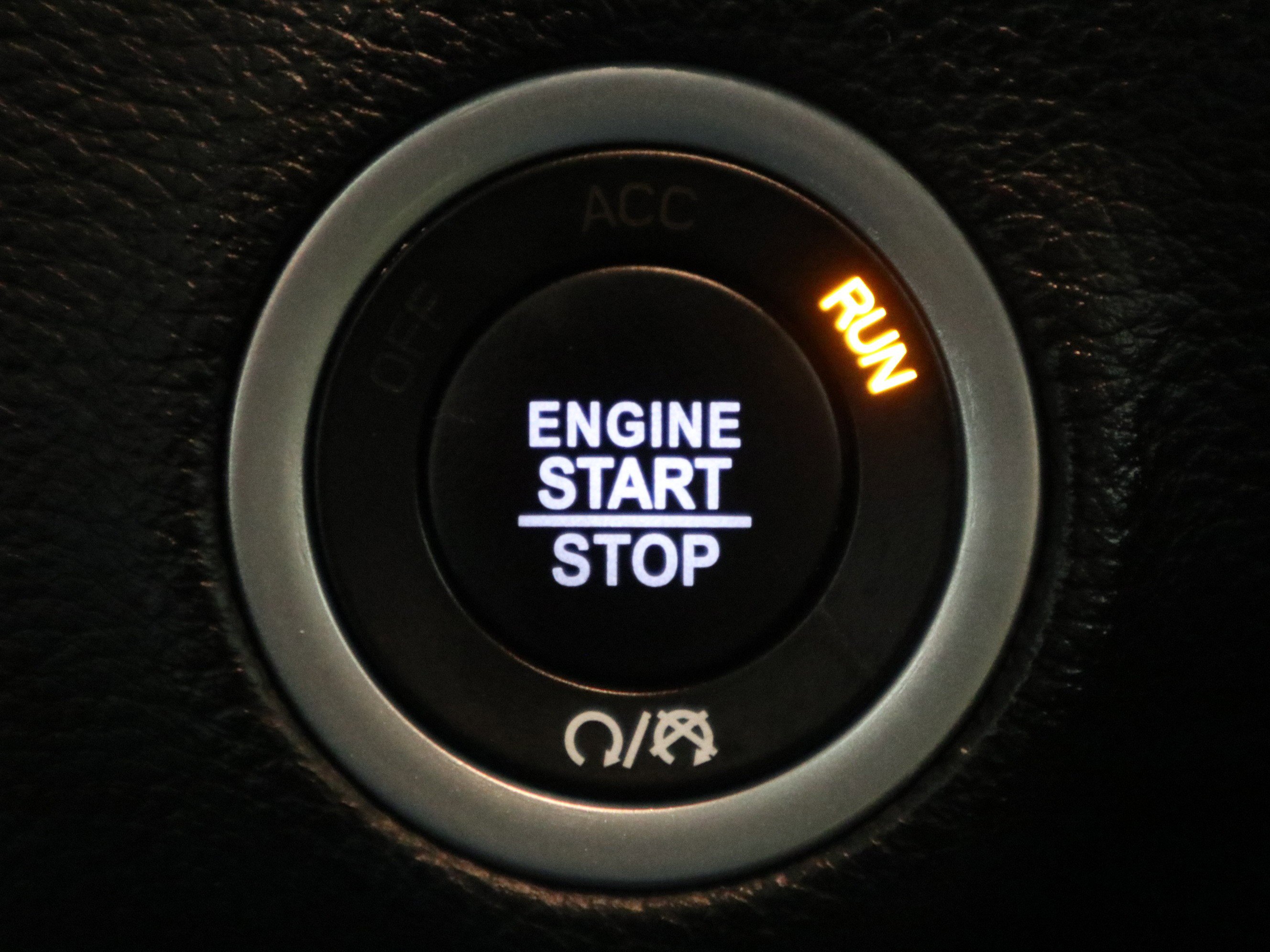 Used 2023 Dodge Challenger R/T w/ Blacktop Package image 30