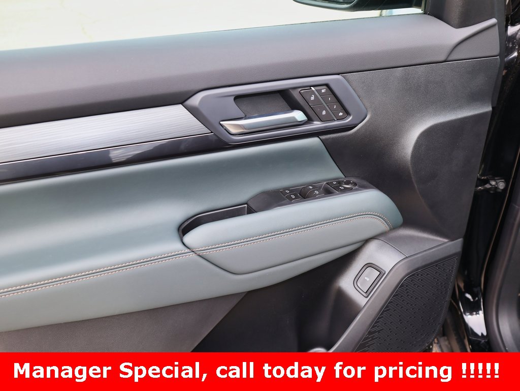 New 2026 GMC Terrain AT4 w/ Convenience Package III image 10