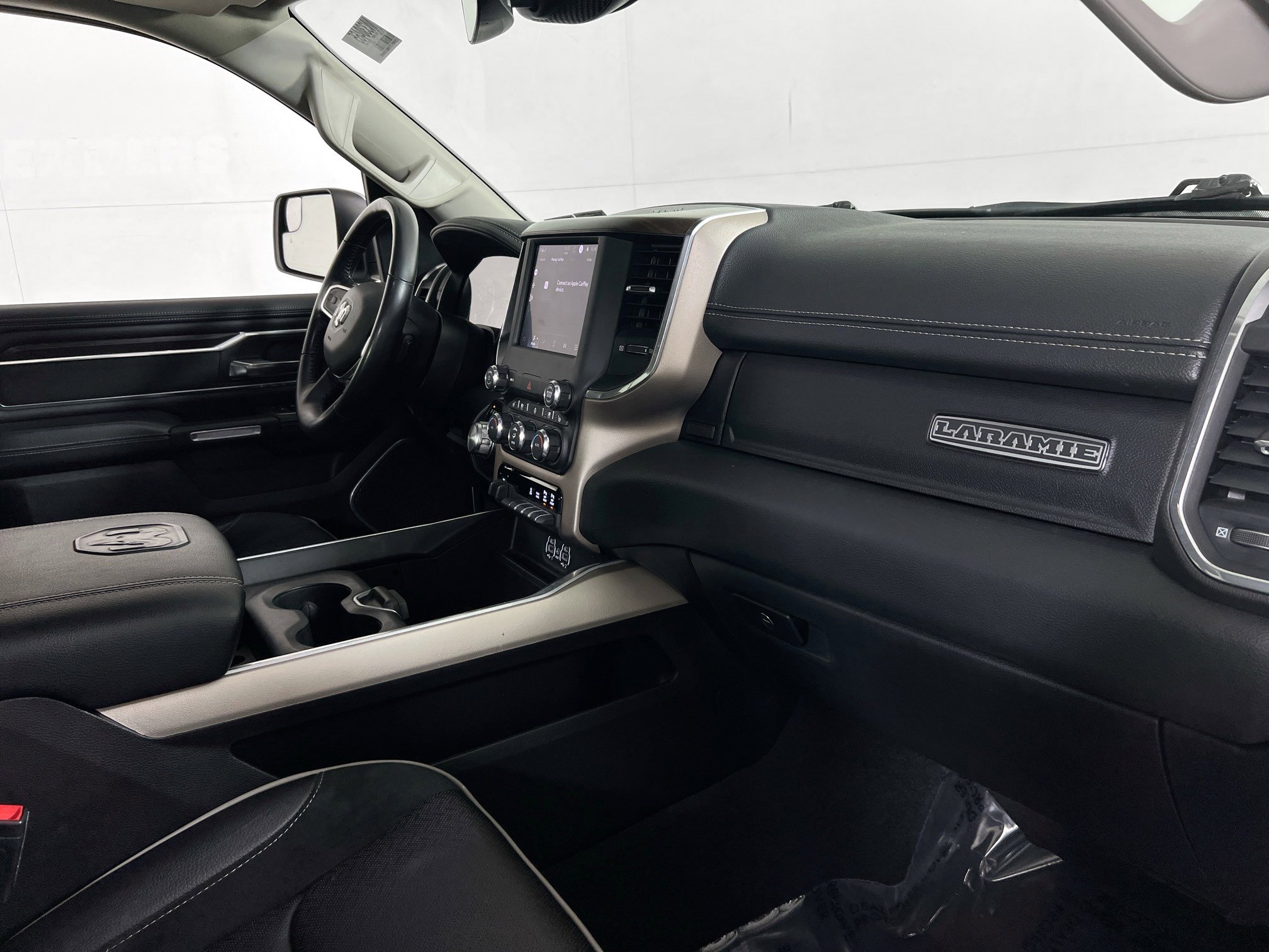 Used 2022 RAM 1500 Laramie AWD/4WD image 27